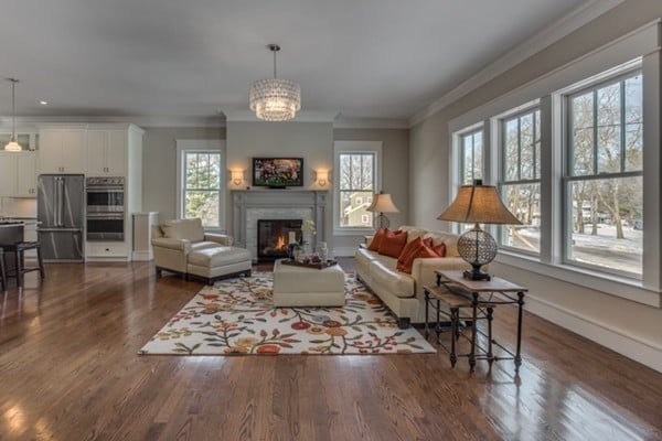 21 Bellevue Ave
