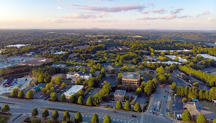 Top 10 Things Chinese Homeowners Love About Living in Johns Creek