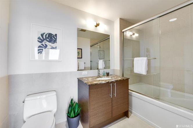 338 Spear Street #17C