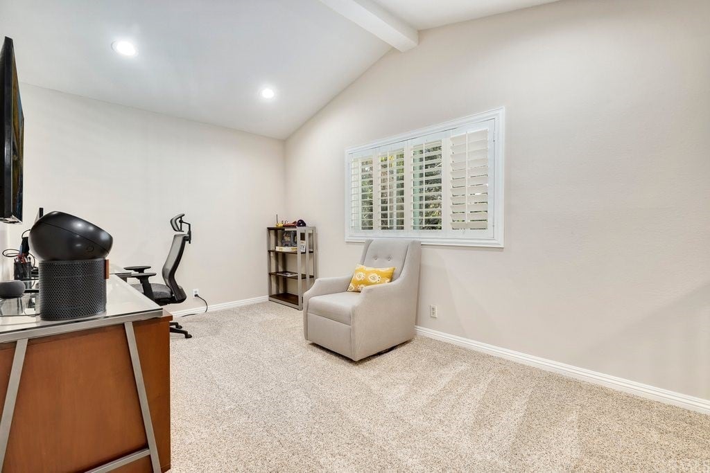22242 Pewter Ln