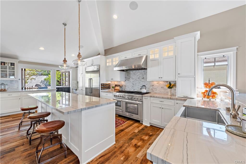 346 High Dr