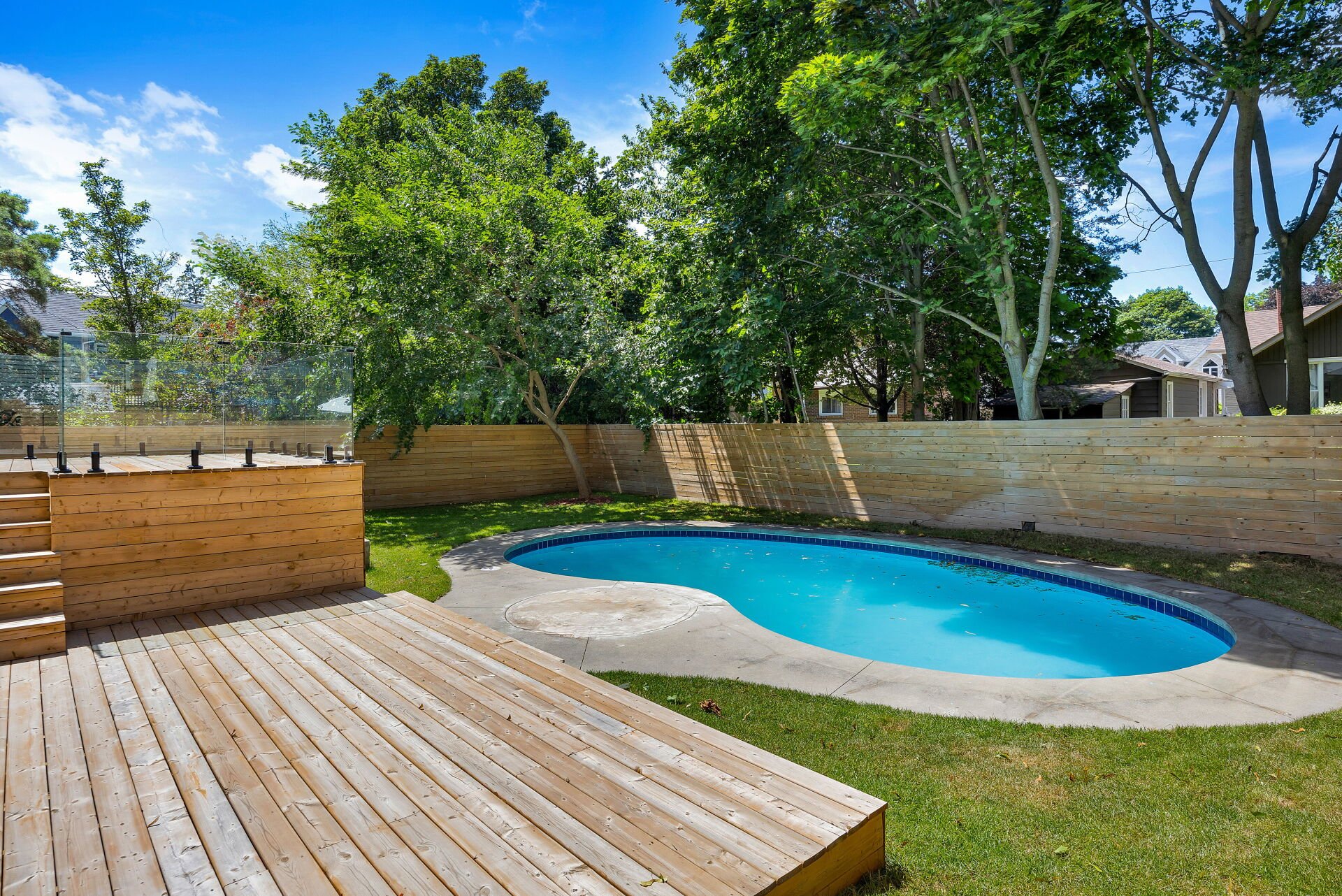 1405 Acton Crescent