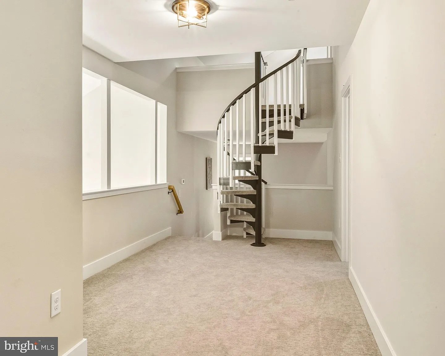 15 Bronwood Dr