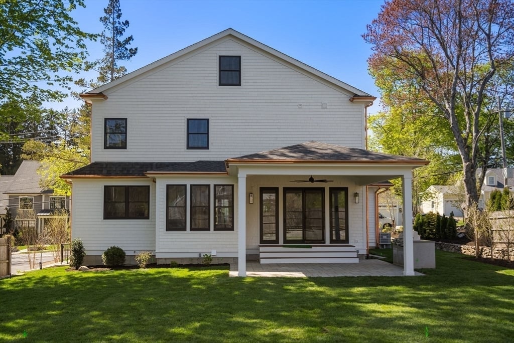 98 Beethoven Ave