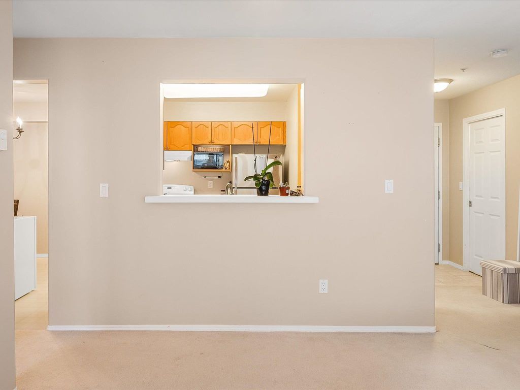 1460 Pemberton Ave, #104