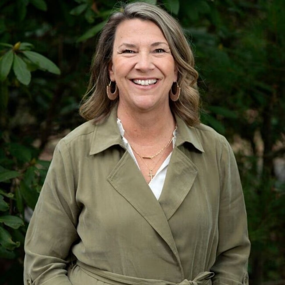 Joellen Maurer Black Mountain, NC Real Estate Agent Headshot
