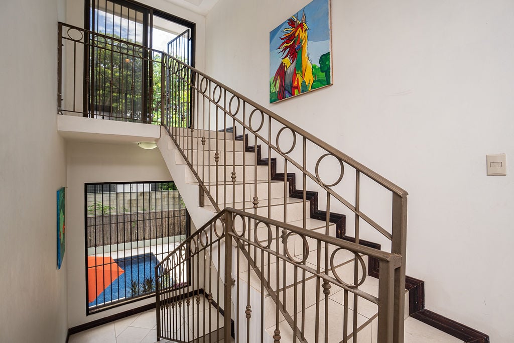 Casa Reye | Stunning 3-Bedroom Beach Home with Rooftop Ocean Views and Private Pool in Surfside, Playa Potrero