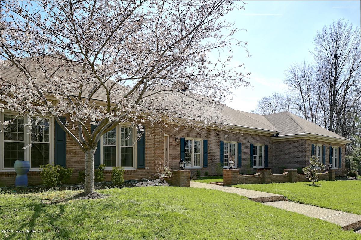 8002 Regency Woods Way