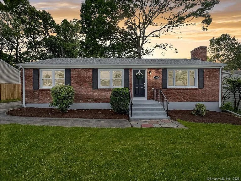 122 Dogwood Drive