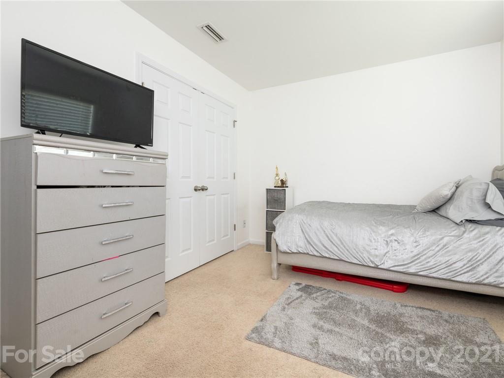 4535 Tradd Cir