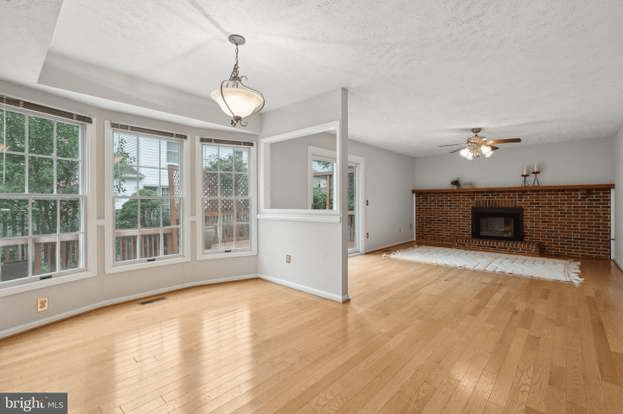 Just listed: 1210 James Rifle Ct in Leesburg Virginia