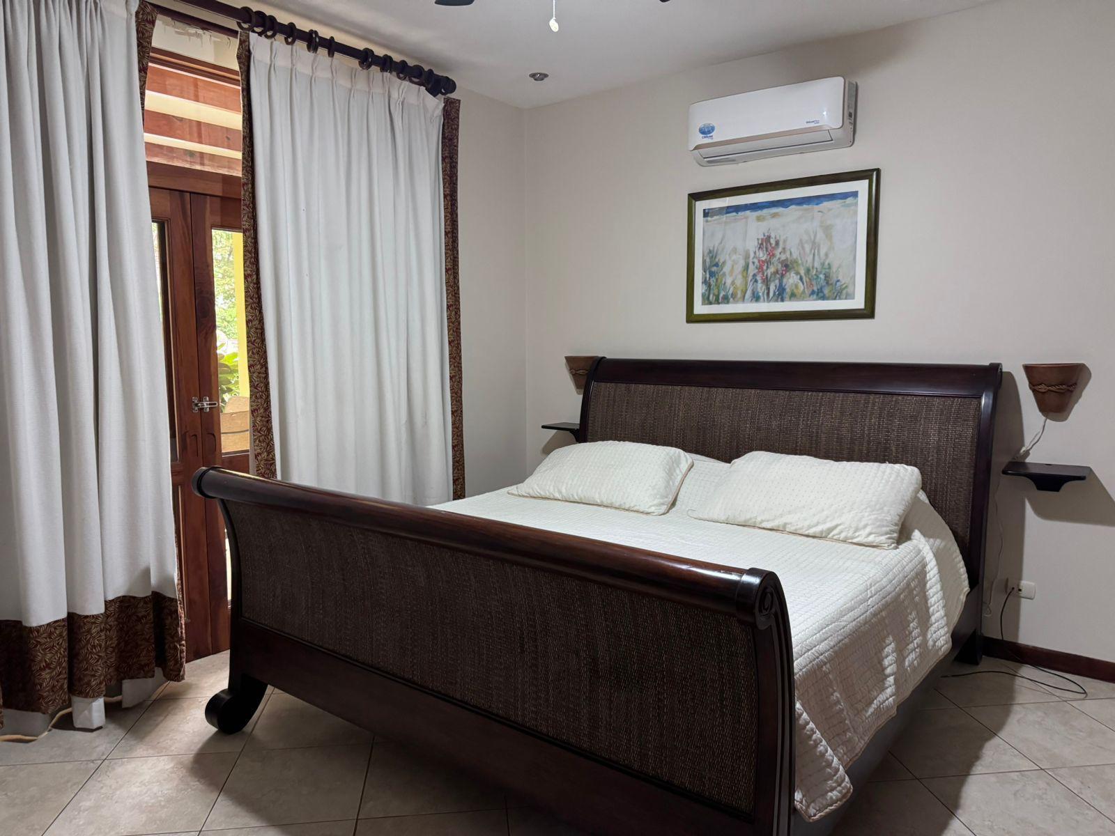 2 Bedroom Boutique South Jaco Beach Condo - Walk to the beach 