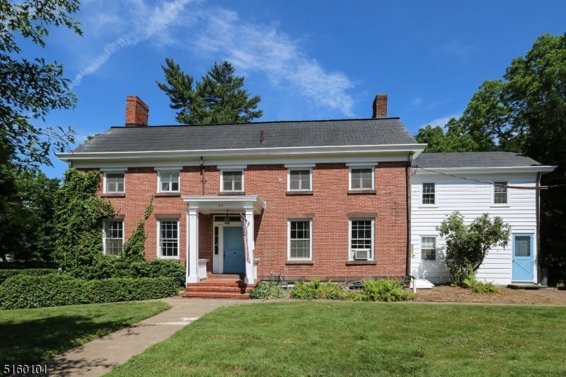 213 Ramapo Valley Rd