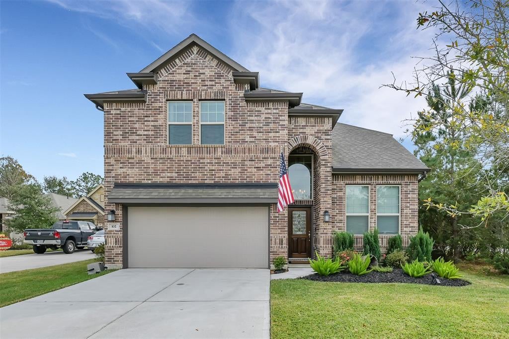 102 Mayhaven Ct