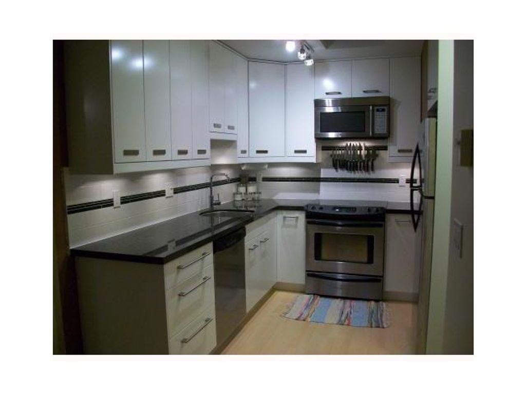 40160 Willow Cres, #D301