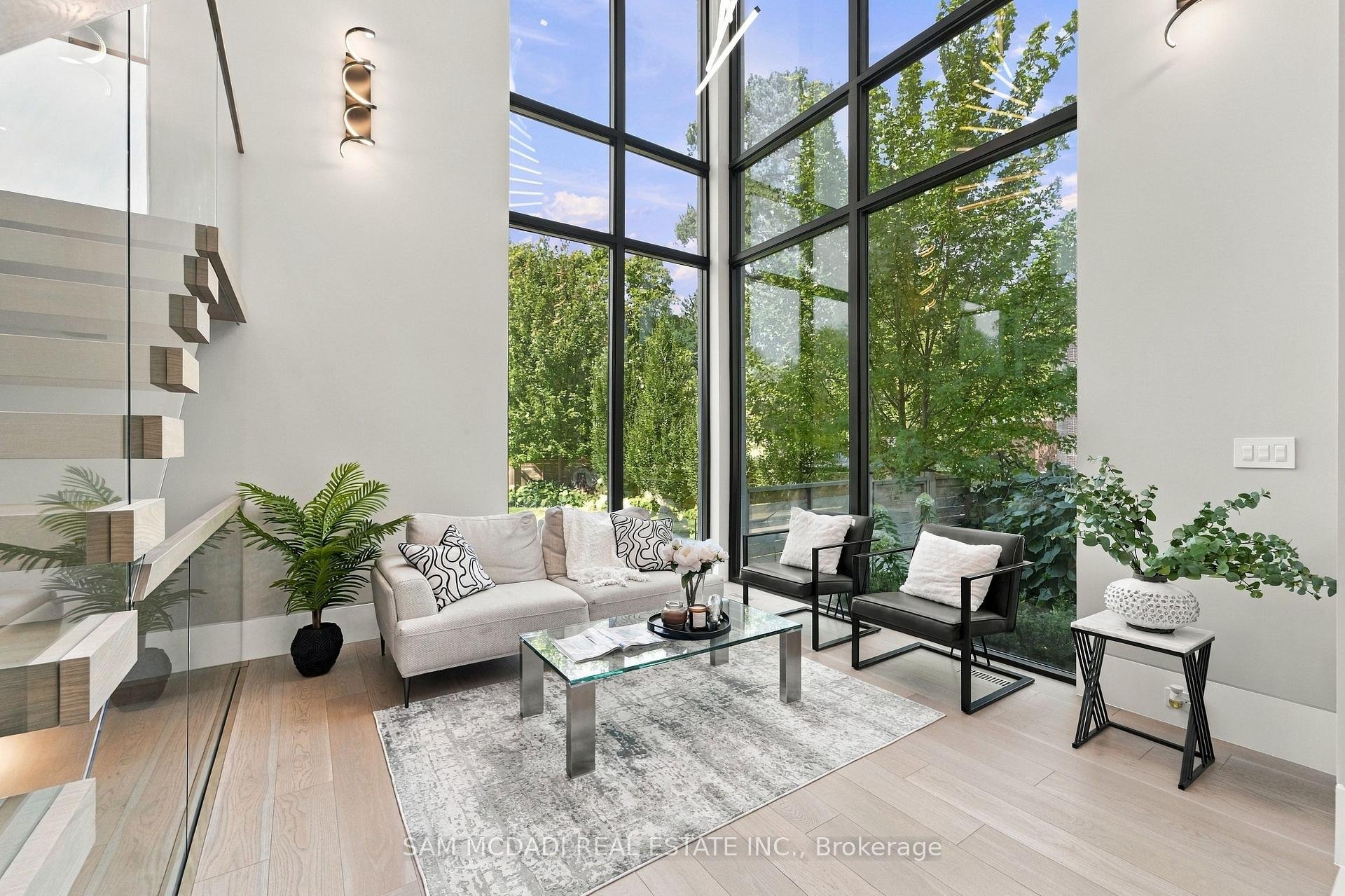 112 Elton Park Road