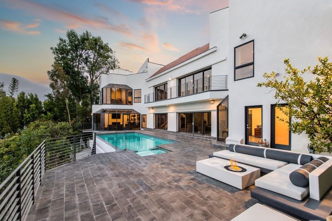 Opulent Luxe