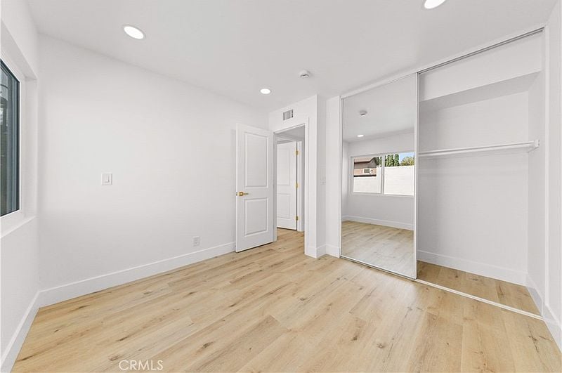 1232 Athens Ave