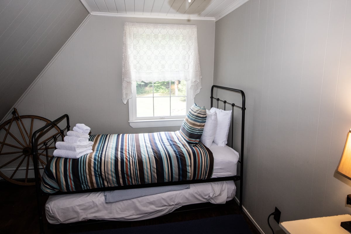 71 South Hill Crossroad