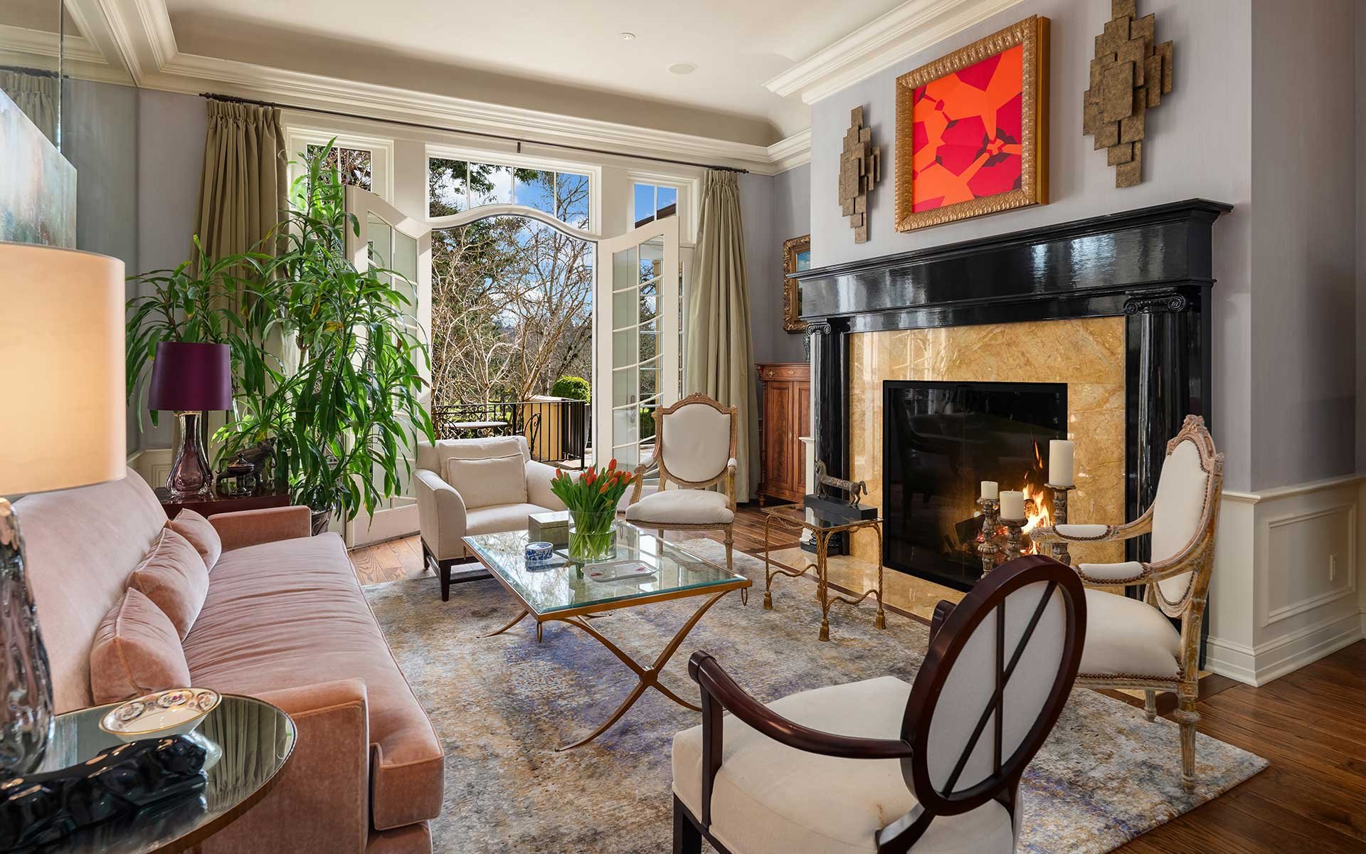 Sophisticated, Timeless Style in a Prized Medina Location on Overlake Golf Course