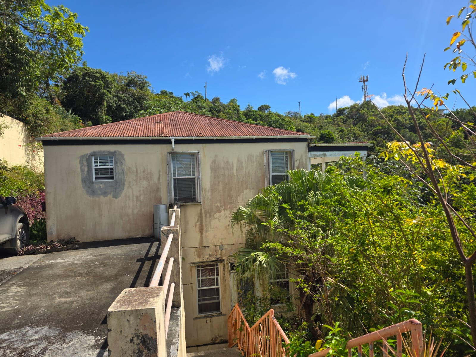 1117 Luck Hill Fixer Upper