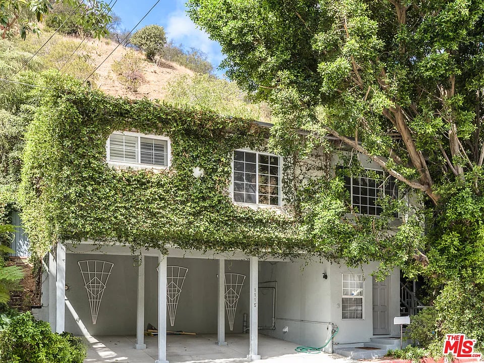 1115 N Beverly Glen Blvd