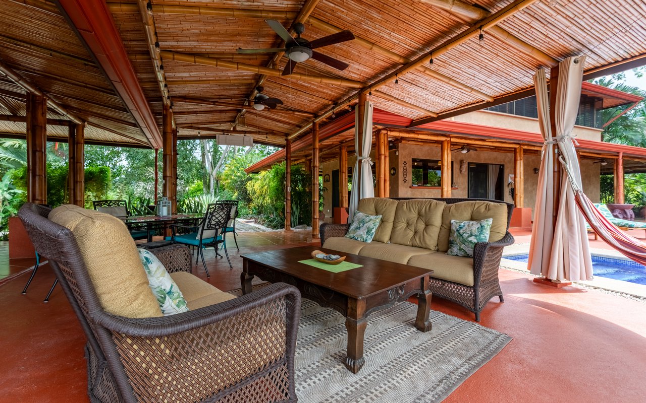 Tropical Getaway with Two Villas and Lush Gardens Near the Heart of Uvita