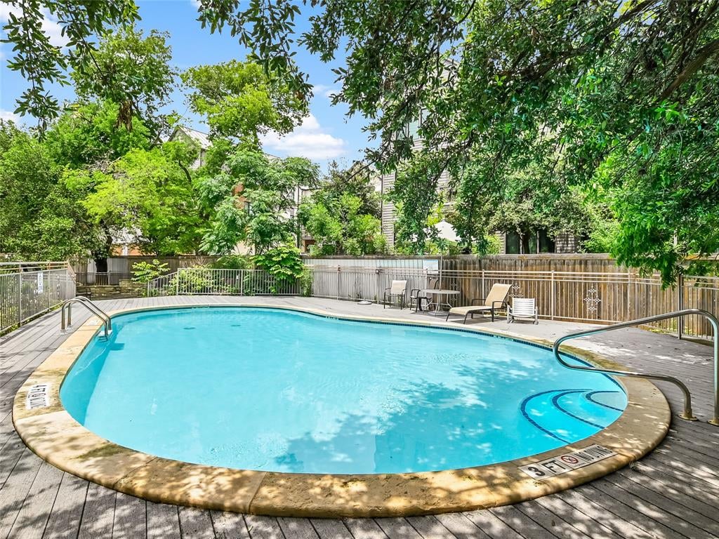 A Top-Floor Retreat in the Heart of 78704 | Two Suites + Fireplace