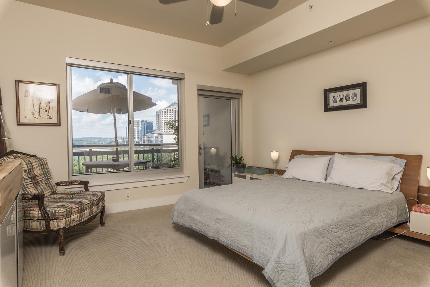603 Davis Street #902