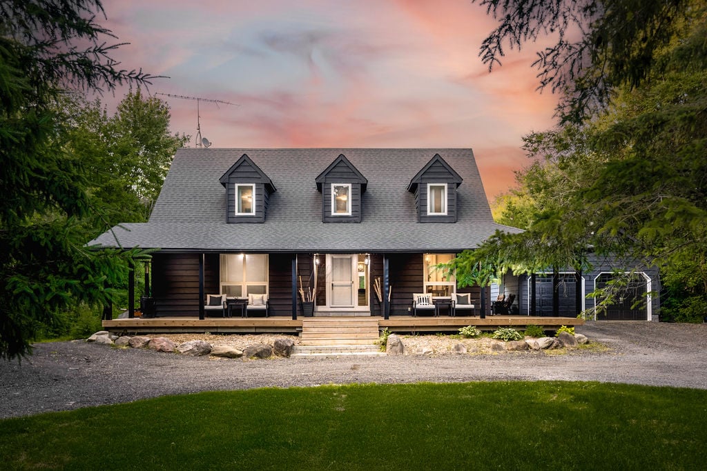16245 7th Concession Road, King