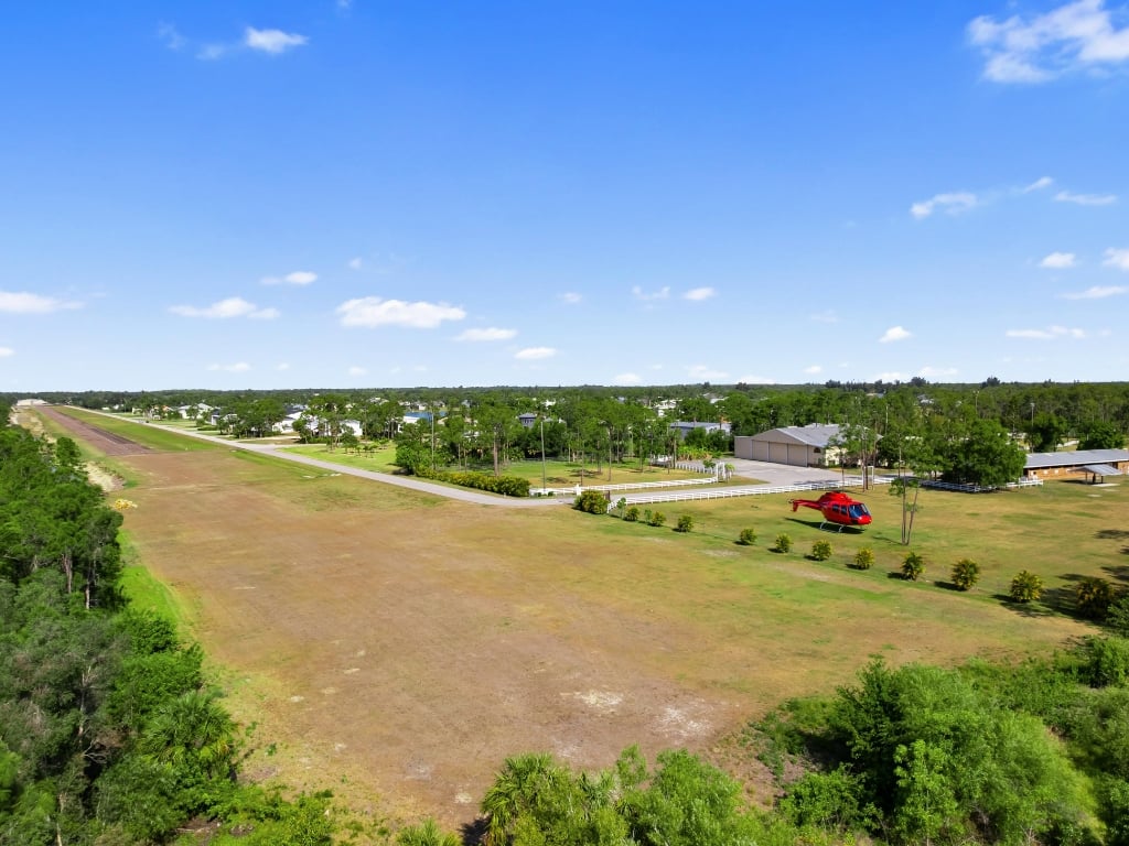 18631 Cessna DR