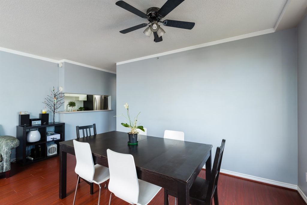720 Carnarvon St, #405