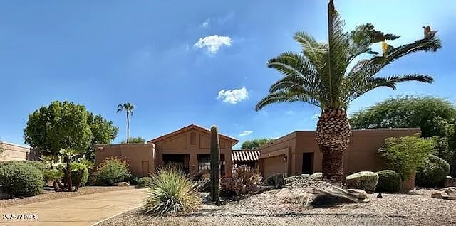 10905 E Tierra Drive