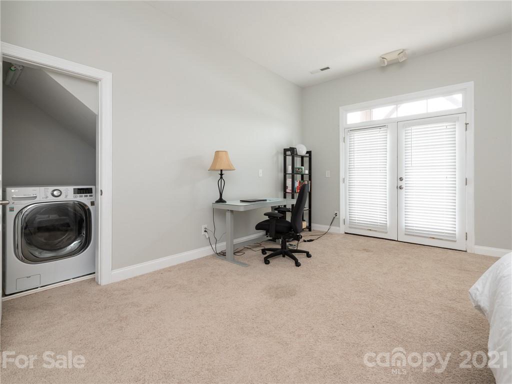 2421 Bonterra Blvd #405