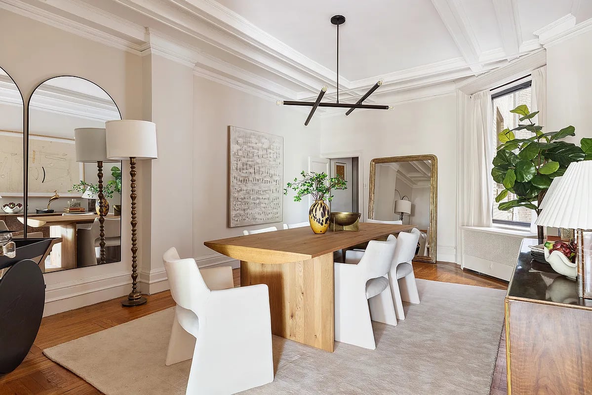 270 Riverside Dr, #2C