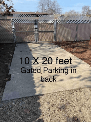 605 N Poplar Avenue, Fresno