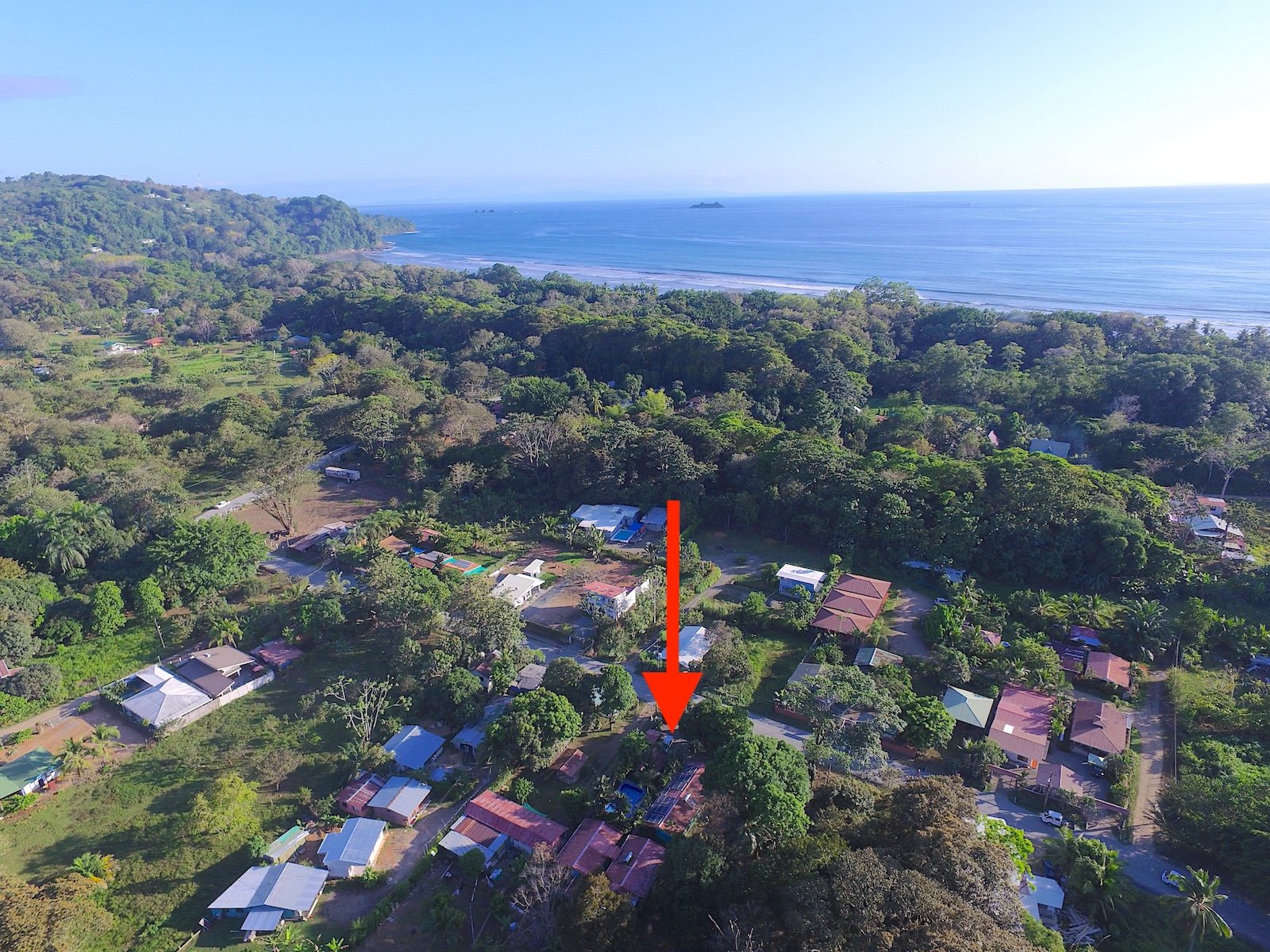 SUCCESSFUL BOUTIQUE HOTEL WITH OWNER’S HOME BY THE BEACH IN UVITA