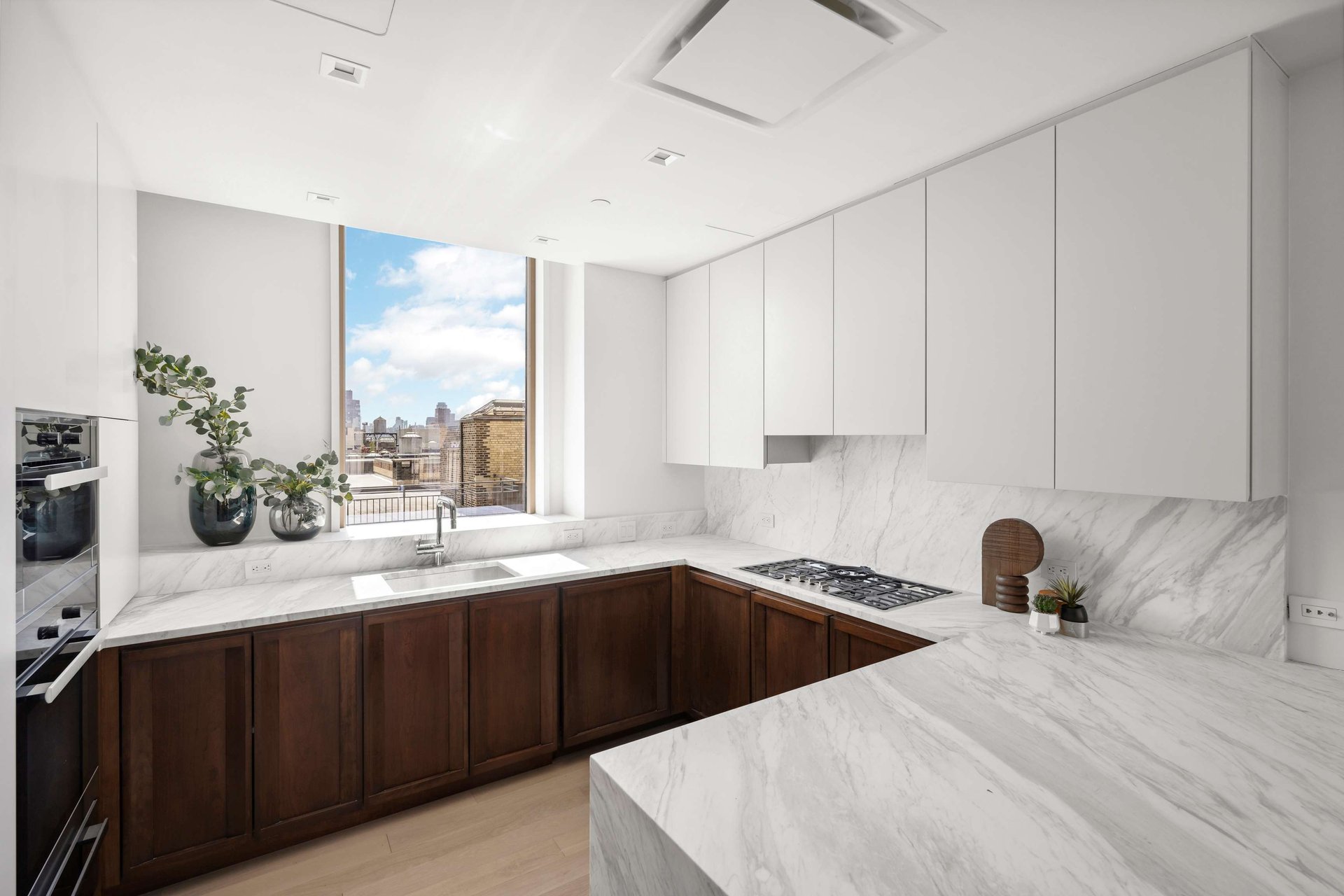 212 West 93rd Street, PHB