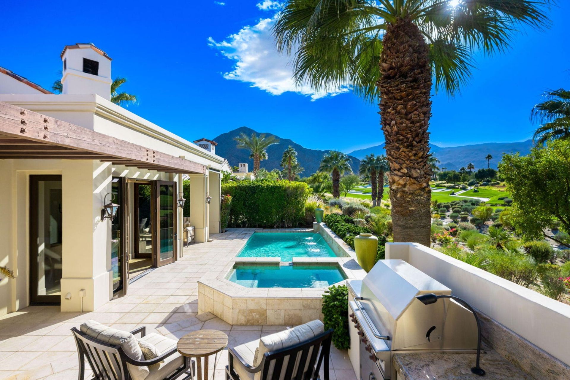 52705 Claret Cove