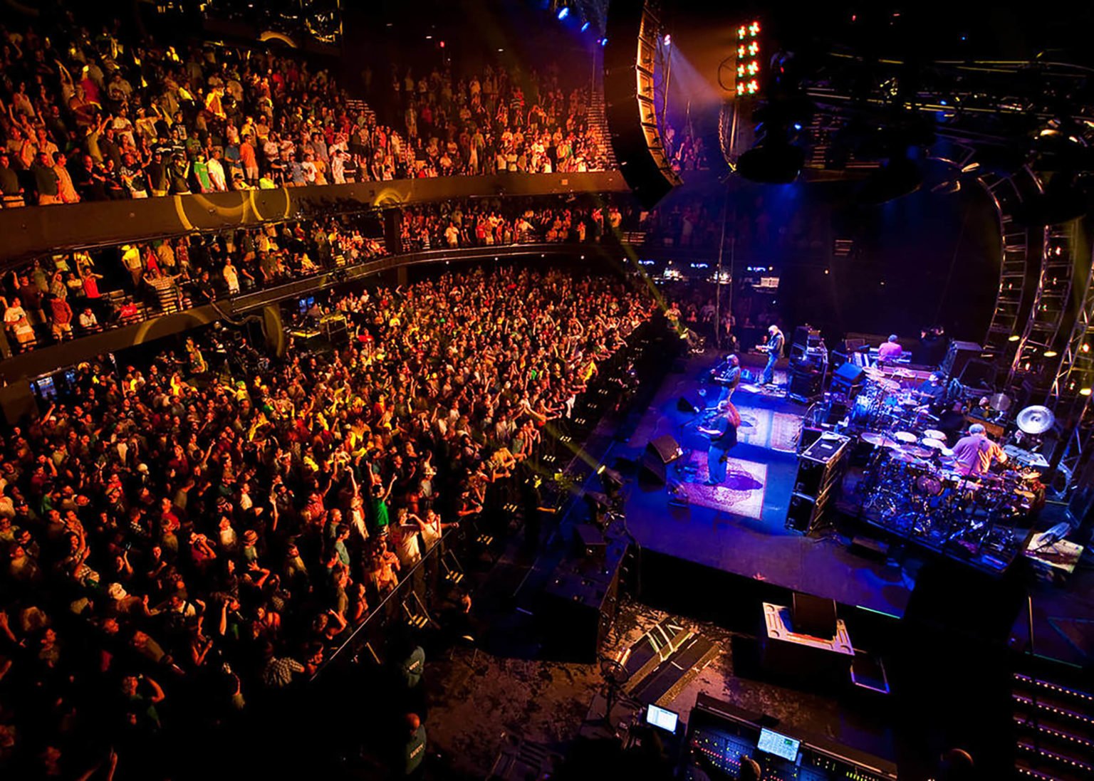 Guest houses with green lawn