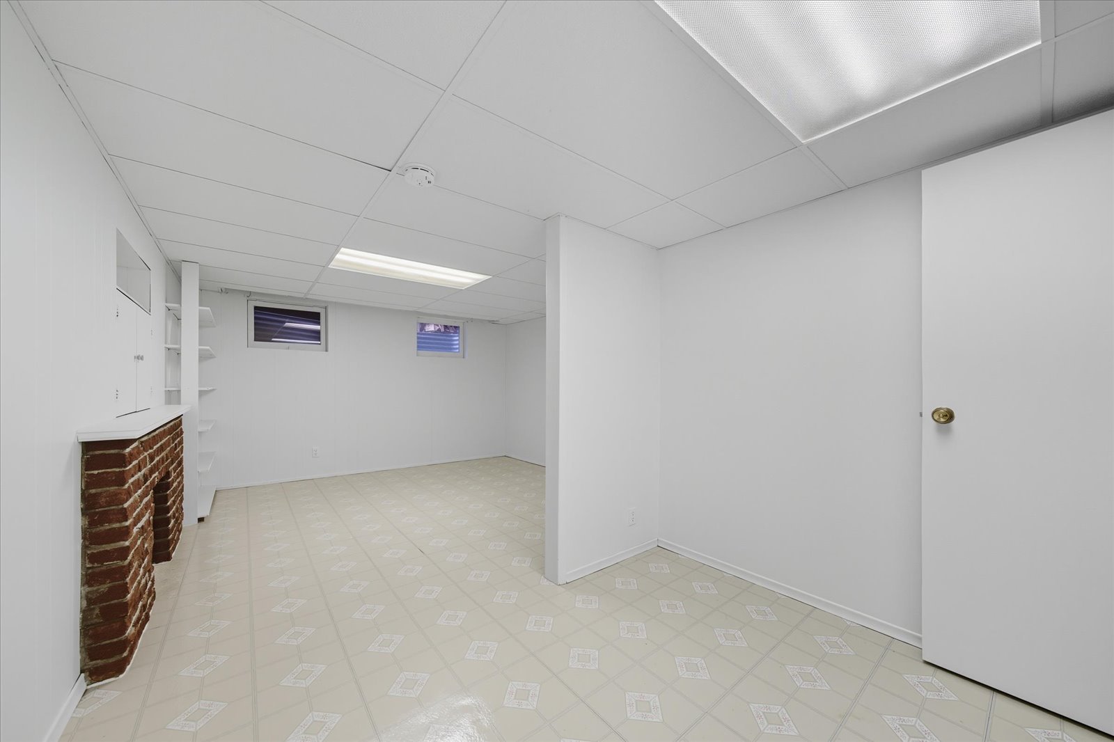 28 Christman Crt 
