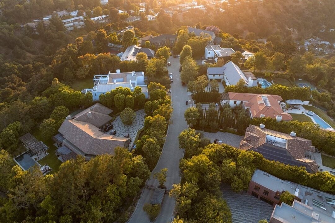 Stone Ridge Ln, 90077