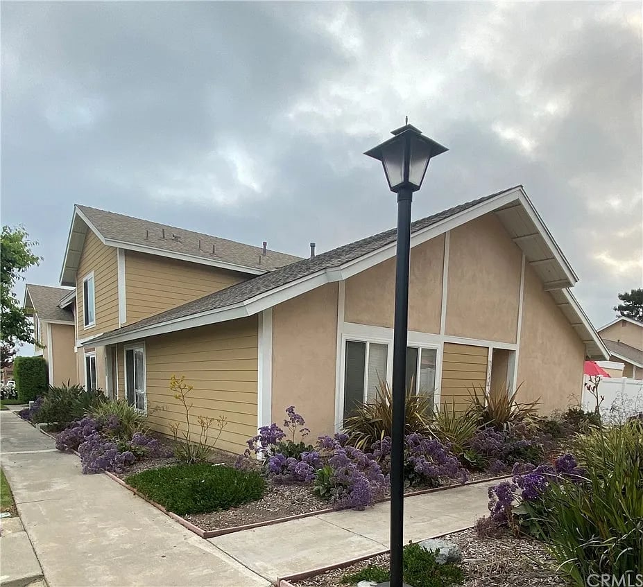 23141 Cherry Ave #4