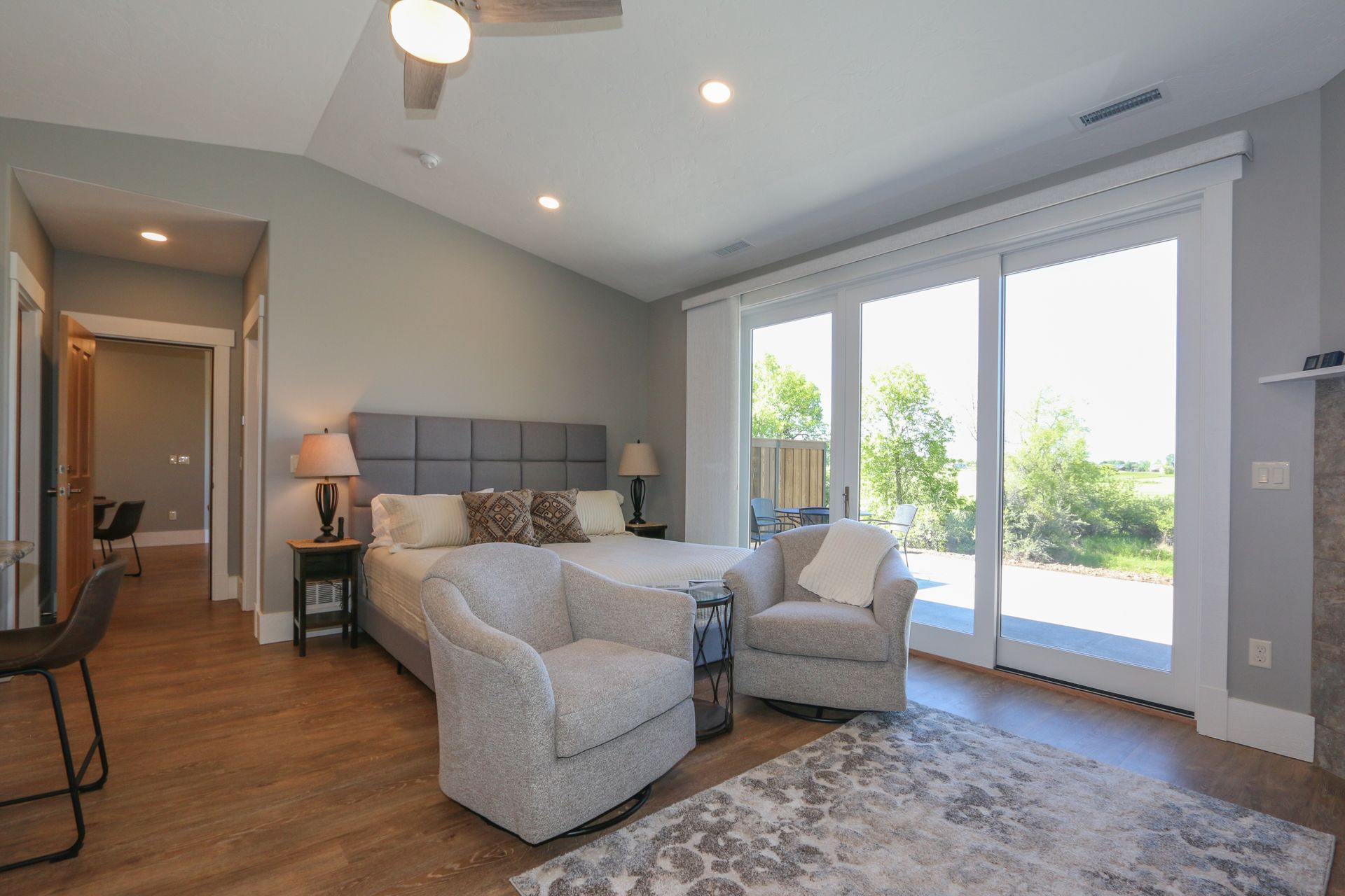 19 Creekside Ln