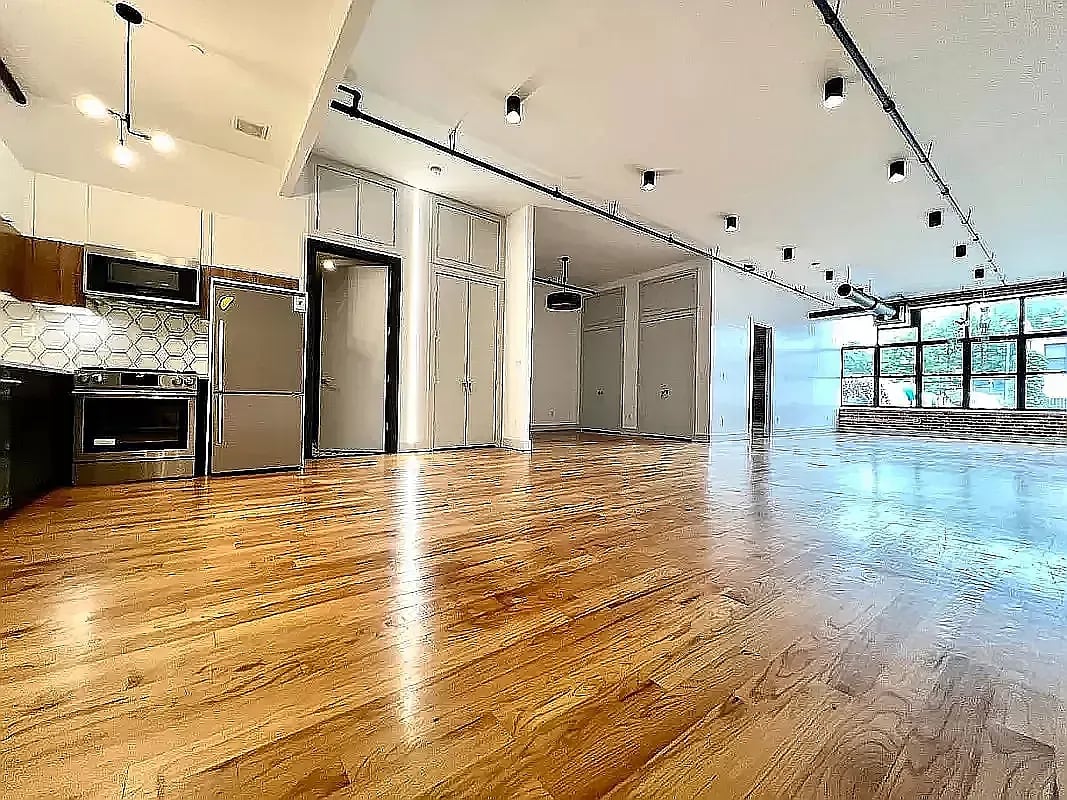 255 Mc Kibbin Street #212