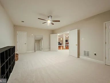 106 Calvary Ct SE