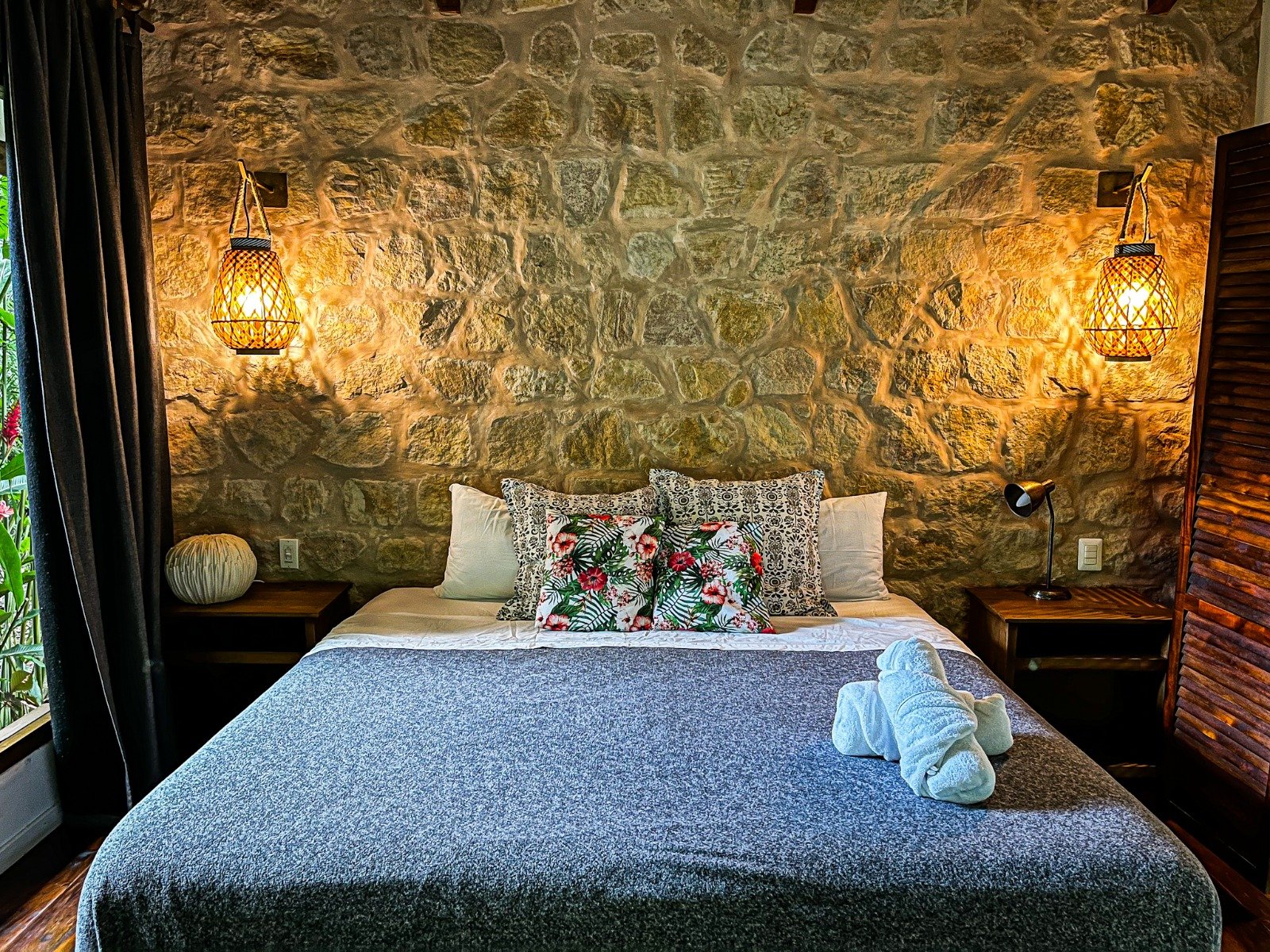 FIRE SALE ! Beautiful hotel in the heart of Ojochal, in Costa Rica’s most desirable areas.