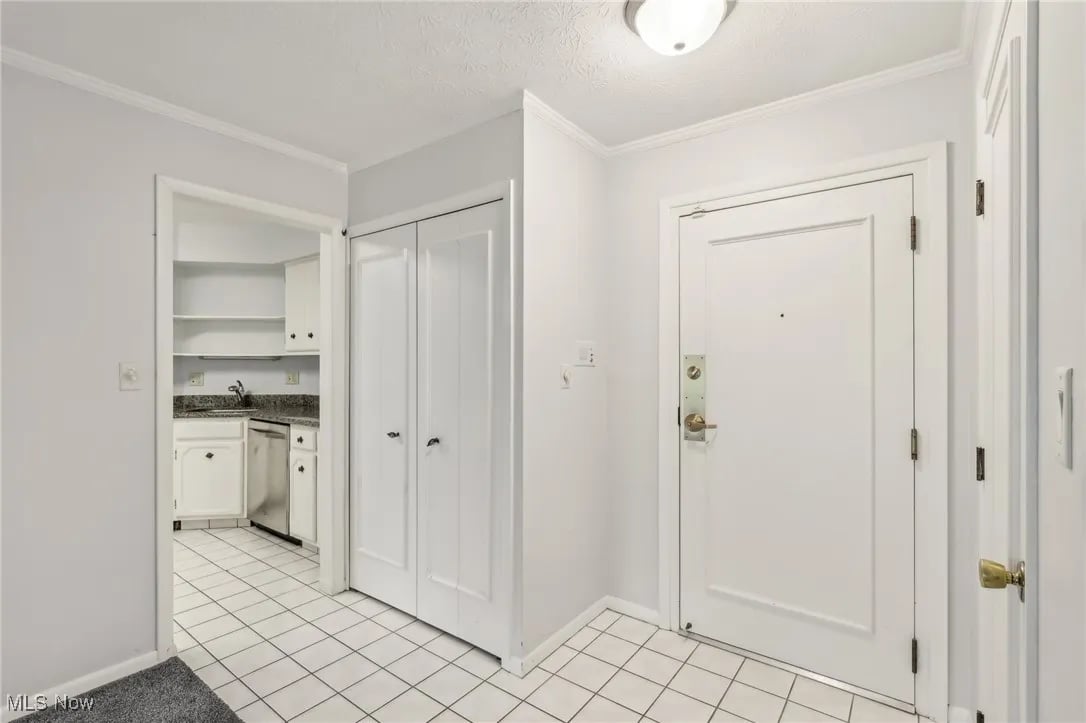 2202 Acacia Park Dr 2109