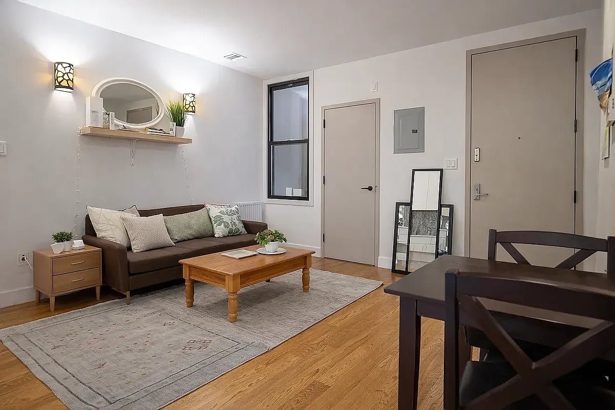 243 Harman Street 1R