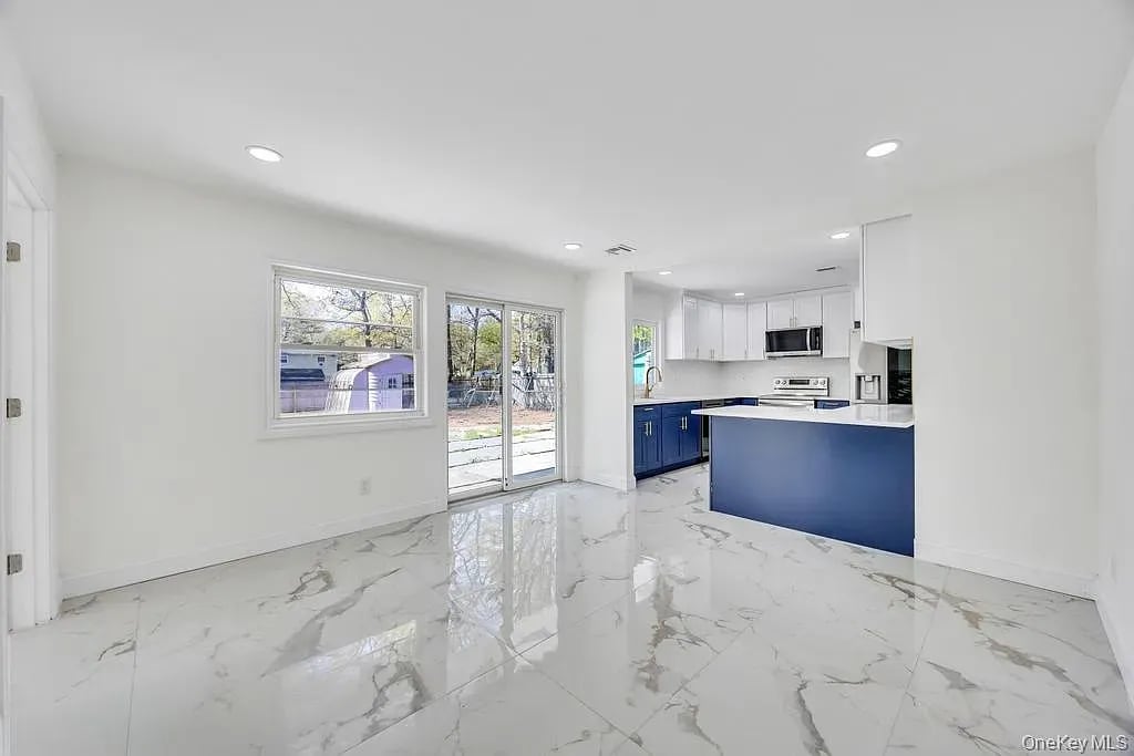 8 Grand Canyon Ln